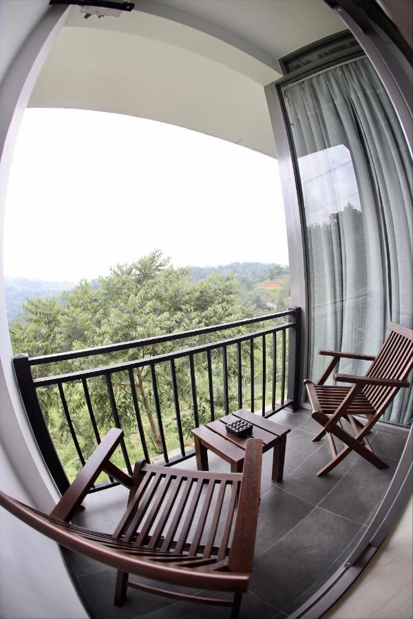 Riverbank Resort 감폴라 외부 사진