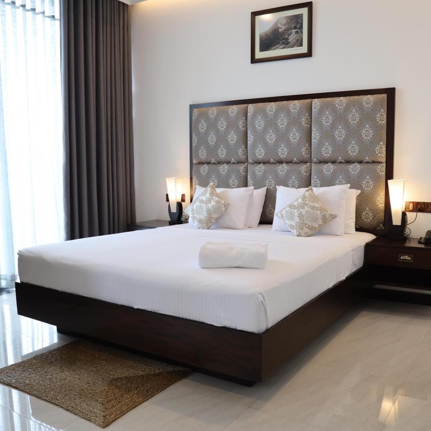 Riverbank Resort 감폴라 외부 사진
